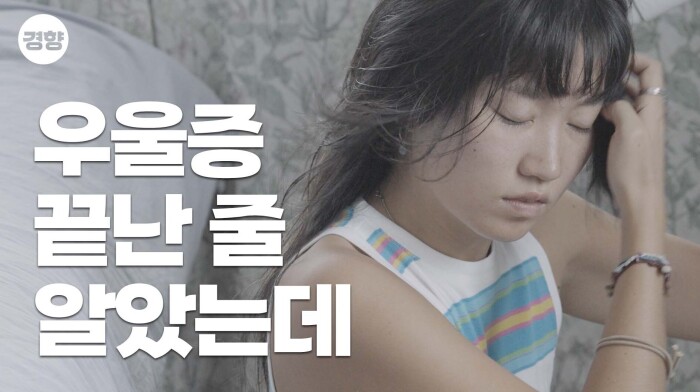 커뮤니티 현실 반응, 육아/다이어트 필수품, 루틴 등 Daily Search Trends의 핵심 내용을 한눈에 파악할 수 있는 고품질 인포그래픽 또는 현실 적용 사진 모습