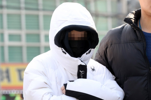 마약소굴이었던 ‘버닝썬’ 화장실… 유착 의혹 ‘경찰총장’은 지금… 관련 생활 정보 사진 또는 인포그래픽 모습
